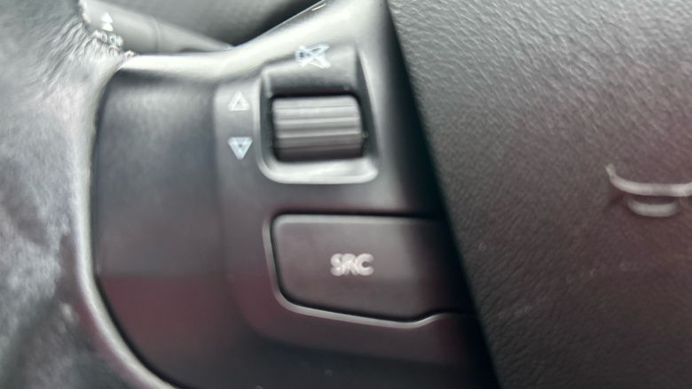 Peugeot 208 1.2 PureTech 82 Tech Edition 5dr [Start Stop] Petrol Hatchback